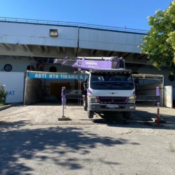 27 Metre Sepetli Vinç (4) 27 Metre Sepetli Vinç (4)