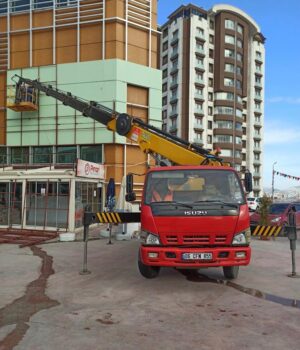28 Metre Platform Sepetli Vinç (7)